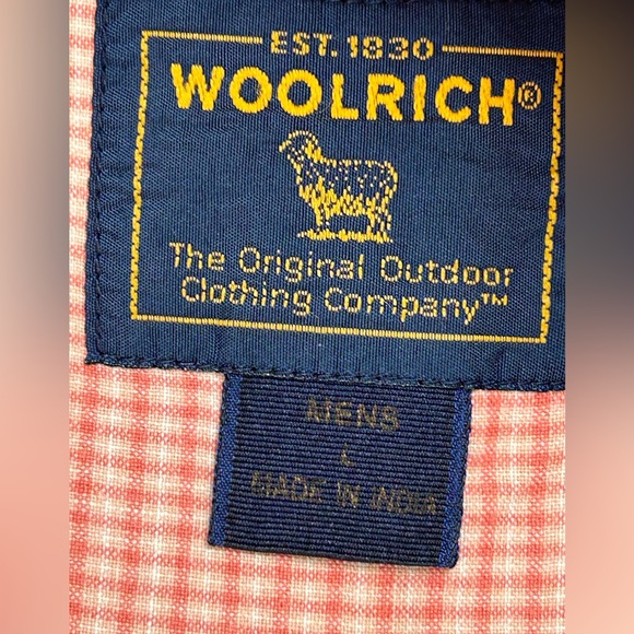 Woolrich red checked short sleeve button front shirt.  Front pocket. Size Large - Picture 2 of 5